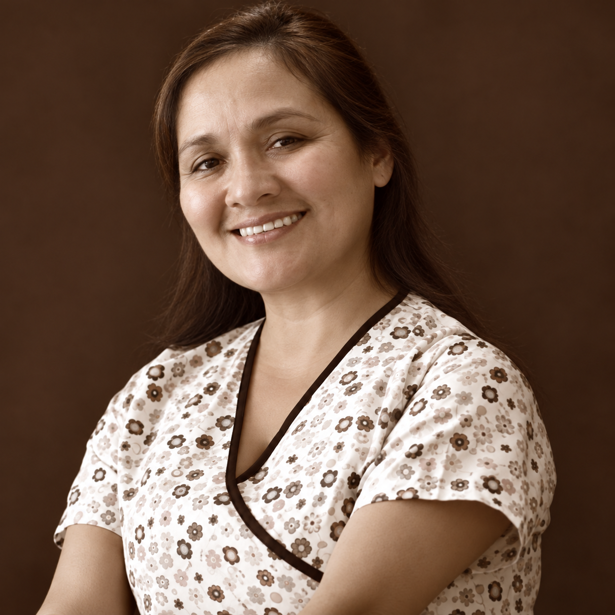 Retrato real de Nansi Bustamante, obstetra y fundadora de Nature Parto